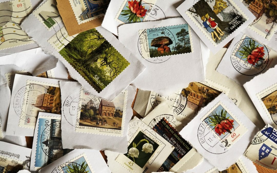 Une série de timbres à triés.